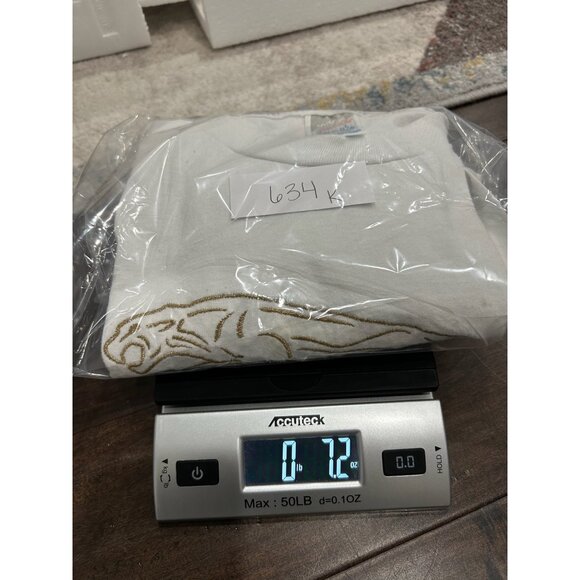 Jerzees Jaguar Embroidered T-Shirt White Sz Large Crewneck Short Sleeve Casual - Picture 9 of 9